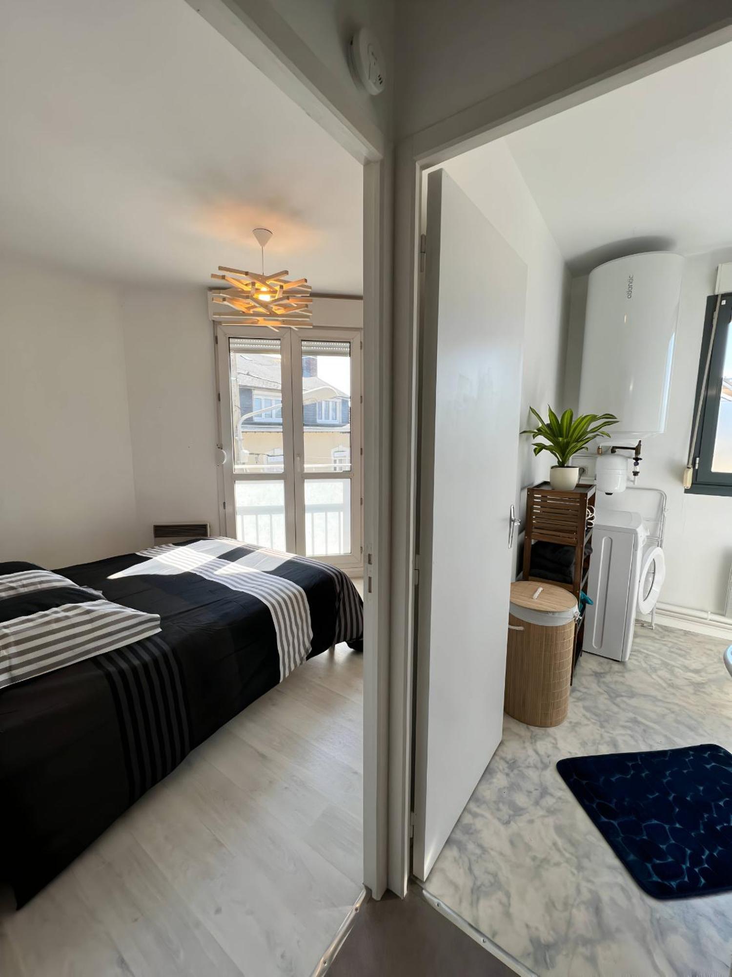 L'Univers - Wifi - Tram - Reve Au Mans Apartman Le Mans Kültér fotó